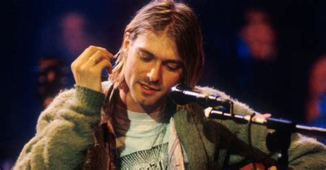 Kurt Cobains Cardigan From Nirvana Mtv Unplugged In New York Is Up For