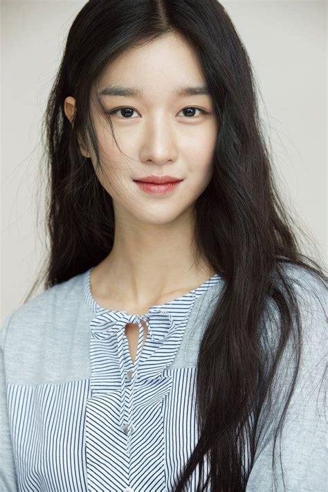 Discover photos, videos and articles from friends that share your passion for beauty, fashion, photography, travel, music, wallpapers and more. Seo Ye-ji Takes Over as the Face of Olivia Lauren | 아시아의 ...
