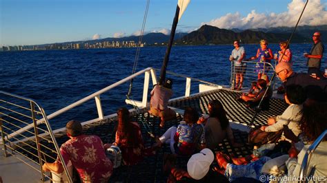 A Sunset Dinner Sail Aboard The Makani Catamaran Hawaii Travel Guide