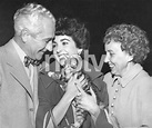 Elizabeth Taylor with her parents, Sara Sothern and Francis Lenn Taylor ...