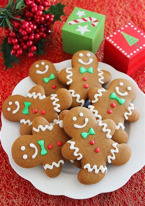 Top 10 Most Beautiful Festive Cookies To Make This Christmas