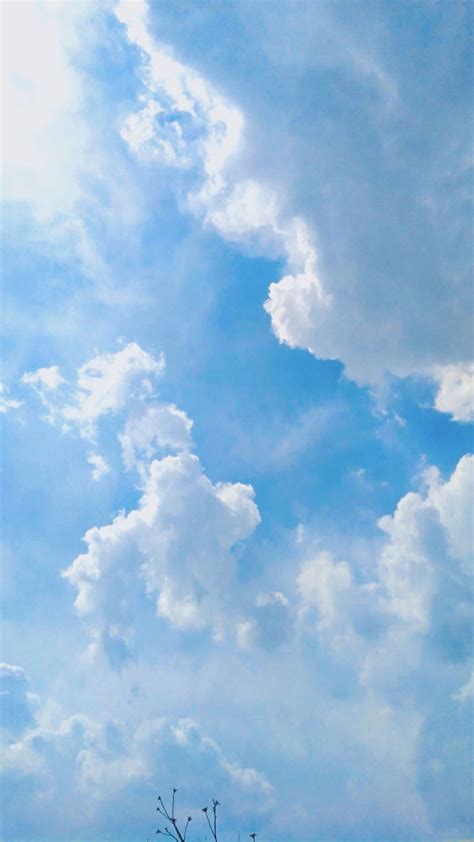 Light Blue Aesthetic Wallpaper Clouds Light Pink And Blue Cloudy Sky