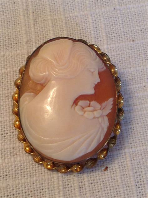 Amco 10k Gold Filled Shell Cameo Brooch Pin Vintage Cameo Etsy