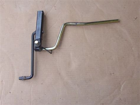 John Deere 115 Used Deck Lift Lever With Linkage Ff1 Ebay