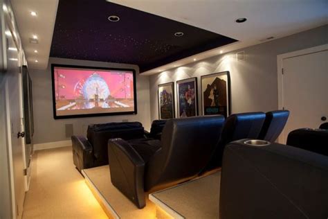 20 Beach Style Home Theaters And Media Rooms That Wow Decoist