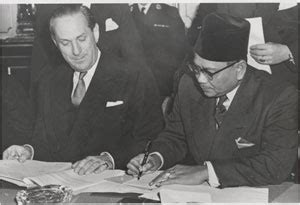 Tunku abdul rahman was the first prime minister of malaysia. ~SAMBUTAN HARI KEMERDEKAAN~: SEJARAH TENTANG HARI KEMERDEKAAN
