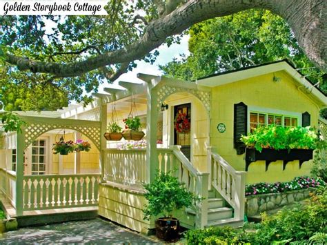 Golden Storybook Cottage In Carmel By The Sea