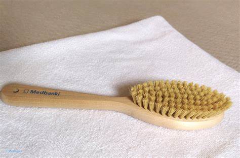 Помогает ли похудеть щетка для сухого массажа