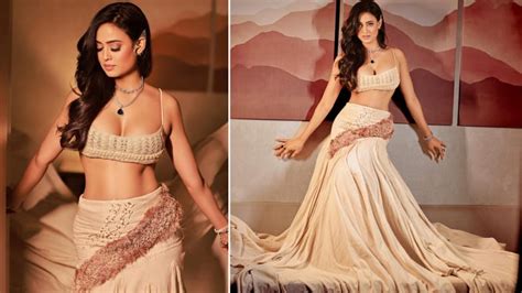 Shweta Tiwari Turns Up The Heat In A Sexy Beige Bralette Blouse And Lehenga View Pics 👗 Latestly