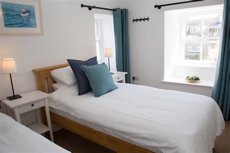 Stay At Tregarthens Hotel Isles Of Scilly Hotels Restaurant