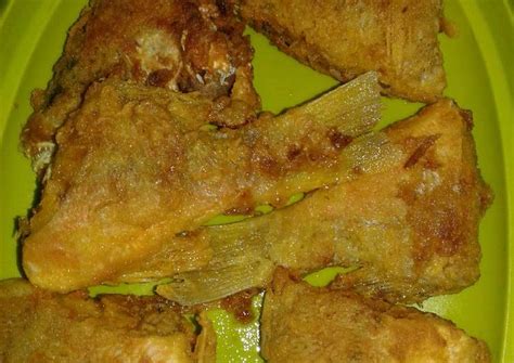 Coba resep kakap goreng sambal pecak yuk. Gambar Ikan Kakap Goreng - Klik OK