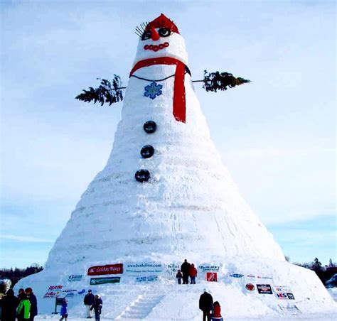 The Tallest Snowman In The World It Even Has Trees For Arms Old