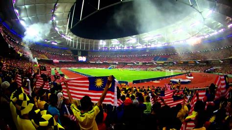 We are not limited only to the above data. Malaysians singing Negaraku AFF Suzuki Cup Final - YouTube