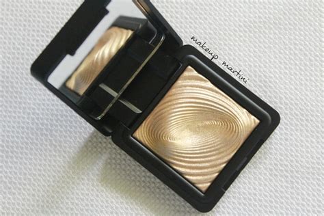 Kiko Milano Water Eyeshadow 208 Light Gold Review Swatches And Dupes