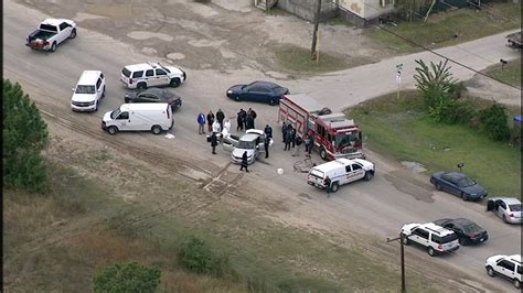 4 Bodies Found In Burning Car In Channelview Abc13 Houston