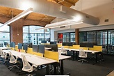 Luce in ufficio: come deve essere l'illuminazione nei luoghi di lavoro