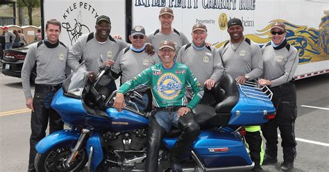 I used to be a kyle petty fan, but for reasons i won't go into, i dislike the man. For Kyle Petty, charity ride honors son killed in stock ...
