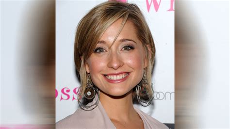 Former Smallville Actress Allison Mack Arrested On Federal Sex Trafficking Charges