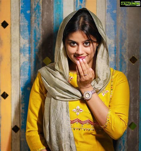 Actress Ansiba Hassan Hd Photos And Wallpapers April 2022 Gethu Cinema