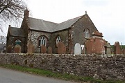 Twynholm Parish Church © Billy McCrorie :: Geograph Britain and Ireland