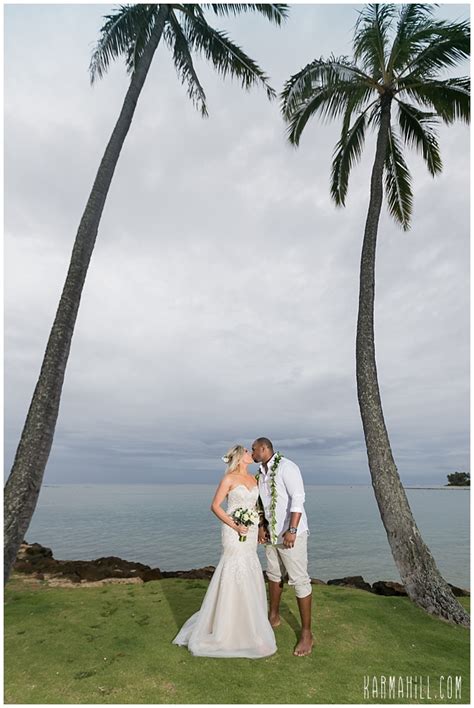 Oahu Beach Elopement0017 Simple Oahu Wedding