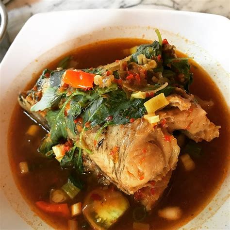 Pindang as a dish refer to a certain sour and spicy fish soup. Pindang Meranjat Palembang / Jual Pindang Kerang Meranjat ...