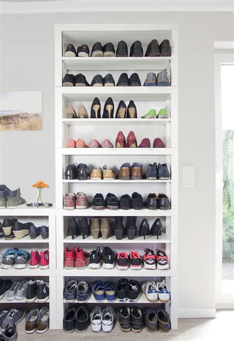 Schuhregal selber bauen coole diy schuhaufbewahrung ideen : IKEA Lack Hack, Einfache und günstige Alternative zum Schuhregal, Schuhregal, Alle Schuhe auf ...