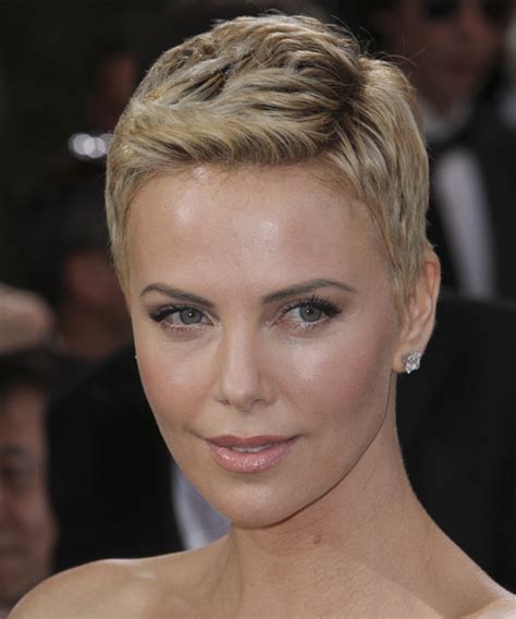 Charlize theron has demonstrate her super short hair cut at the 2013 academy awards and it was one of the most iconic pixie of our time. Charlize Theron Short Straight Casual Hairstyle - Light ...