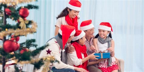 Ciptakan Tradisi Menyambut Hari Natal Di Tengah Tengah Keluarga