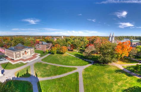 Experience Bowdoin College In Virtual Reality