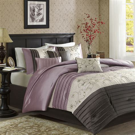 This traditional scroll pattern is dominatedthis traditional scroll pattern is dominated by a navy blue background with the large scale repeating scroll pattern in silver and white shades on the. BEAUTIFUL MODERN CHIC PURPLE PLUM GREY COMFORTER SET CAL ...