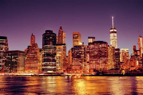 Skyline Do Centro De New York City Manhattan Na Noite Imagem De Stock