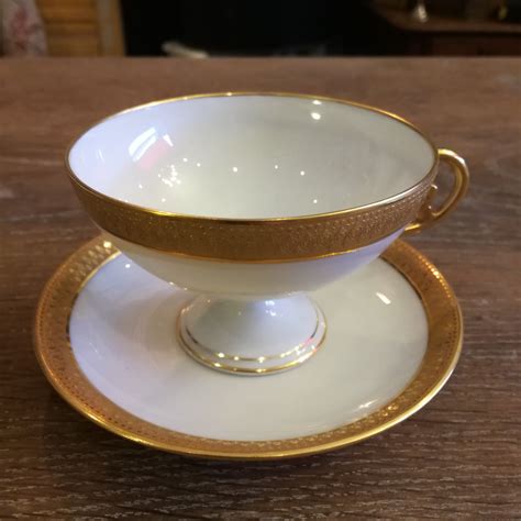 Tasse Th Sur Pi Douche Et Sa Sous Tasse En Porcelaine De Limoges