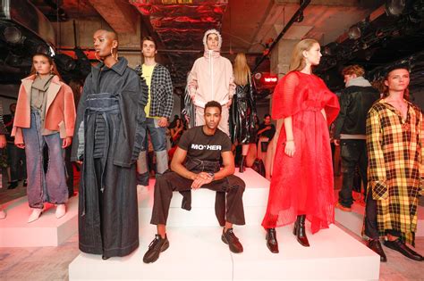 Toronto Fashion Week Is Set To Take Over Yorkville This Week Listed