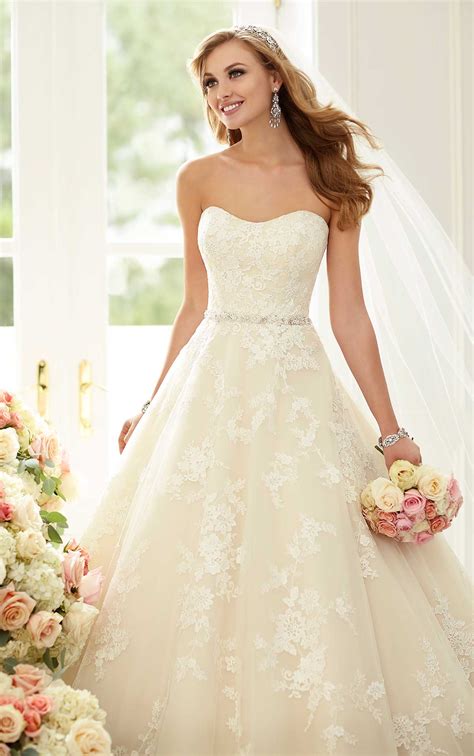 We have a variety of ball gowns here that could flatter any bride. Wedding Dresses | Lace Ball Gown with Sparkly Belt ...