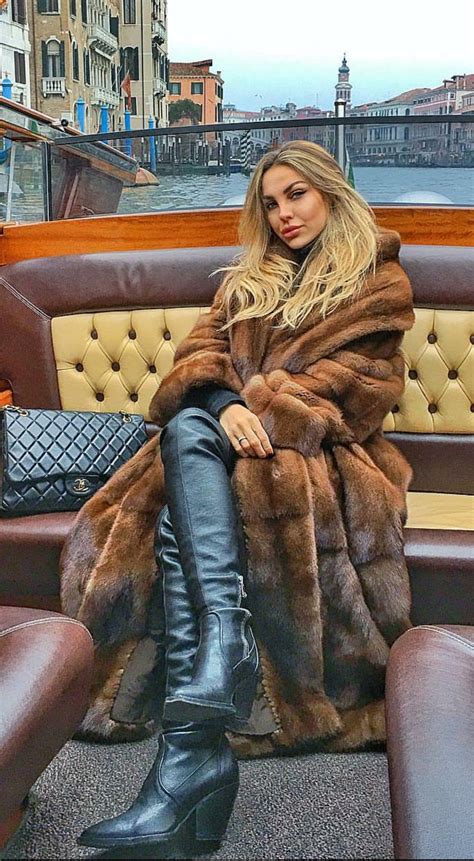 By Elmo Vicavary On Womens Furs Fur Coats Women Play Pretty Woman Boots