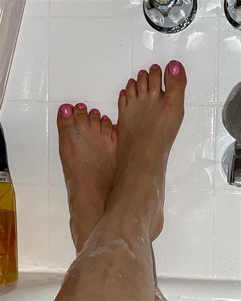 Josephine Leahs Feet