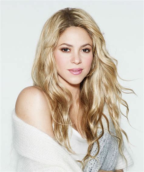 Shakira isabel mebarak ripoll was born on february 2, 1977 in barranquilla, colombia to nidia del carmen mebarak (née ripoll torrado) & william alberto mebarak chadid. Shakira | LatinWorld