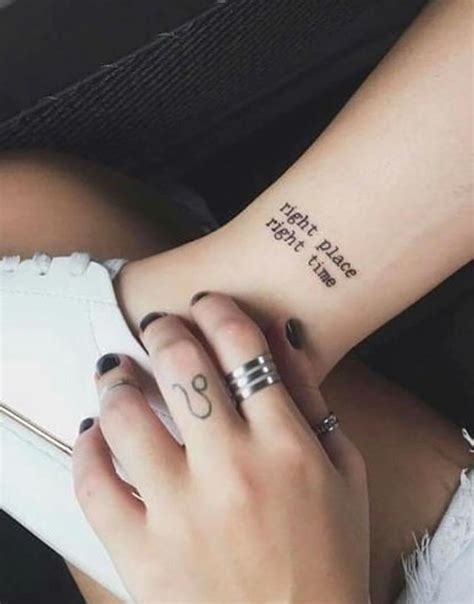 10 Delicate Meaningful Tattoo Ideas You Ll Fall In Love With Cute Tiny