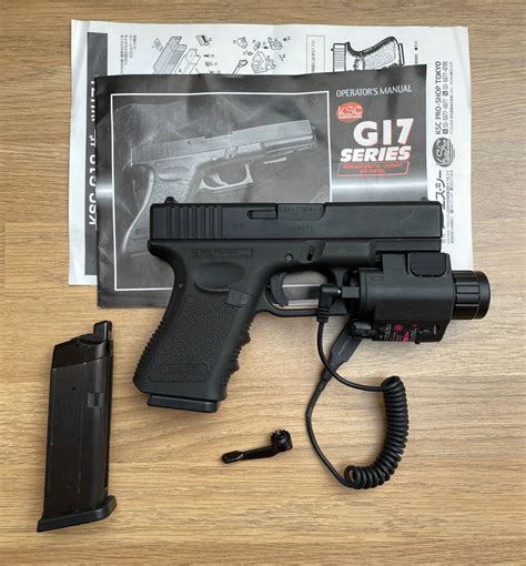 Ksckwa Glock 19 Unskirmished With Accessories Gas Pistols