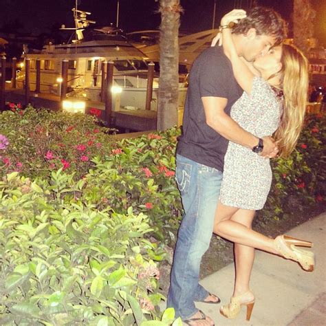 Secret Kiss From Eric Decker And Jessie James Decker Are The Hottest