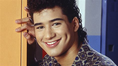 Mario Lopez Says He'll Bring Back The Mullet In 'Saved By The Bell ...