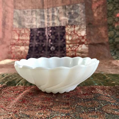 VIntage Hazel Atlas White Milk Glass Bowl Colonial Swirl Milk Etsy