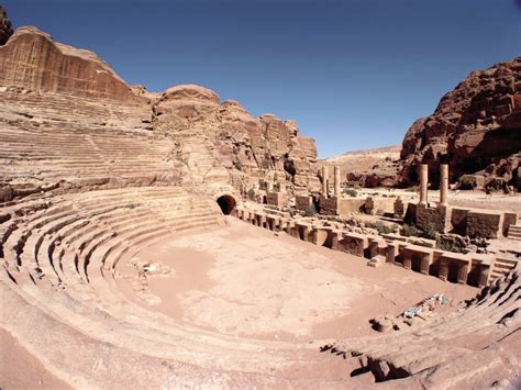 Massive New Monument Found In Petra Antediluvian