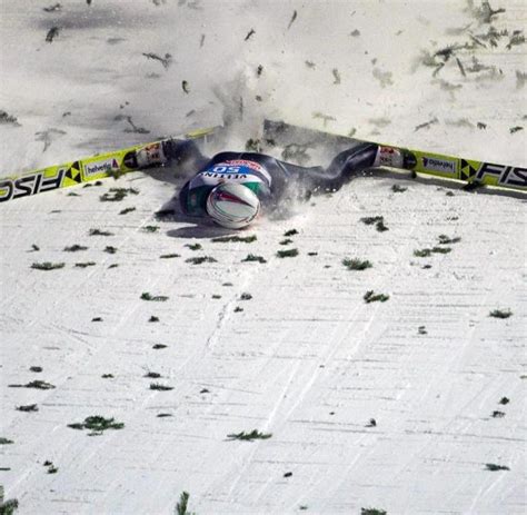 Ein jahr lang konnte stephan leyhe aufgrund eines kreuzbandrisses nicht mehr skispringen. Lukas Müller: Skispringer nach Sturz in Kulm querschnittsgelähmt - WELT