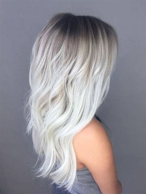 Blondes Haar Mit Dunklen Wurzeln Bleichen See Full List On
