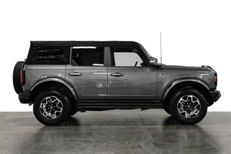 2022 Ford Bronco Carbonized Gray Metallic With 240 Miles Available Now