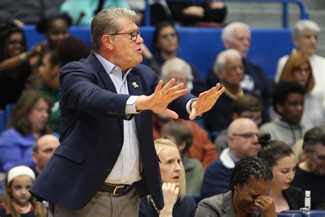 Photo Gallery Usf Bulls Uconn Womens Basketball The