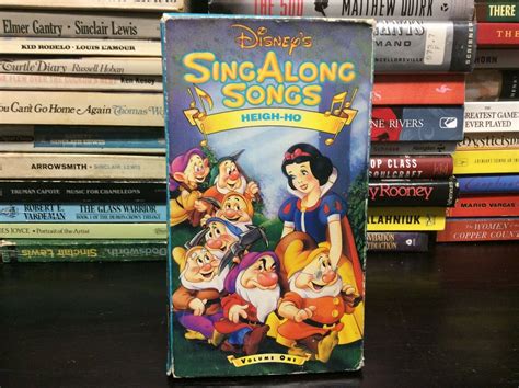 Walt Disney S Sing Along Songs Snow White Heigh Ho Vhs Used Ebay