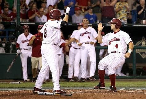 South Carolina Wins College World Series 2 1 Over Ucla In 11 Innings